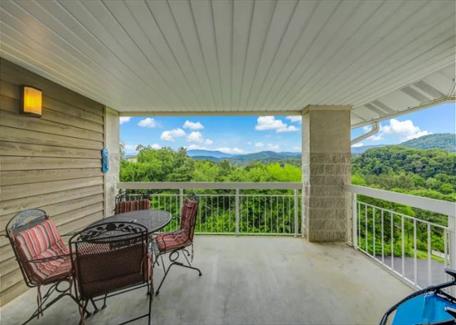 Whispering Pines All About the View Condo 453 Downtown Pigeon Forge Sleeps 4