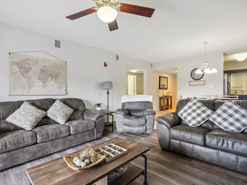 Whispering Pines Condo 621 Three Bedroom Rental in Downtown Pigeon Forge