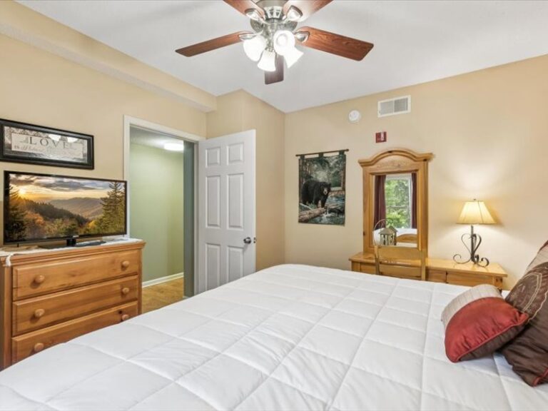 Whispering Pines 231 Old Mill Overlook Pigeon Forge 1 Bedroom Condo