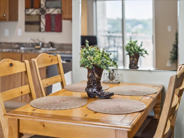 Whispering Pines 231 Old Mill Overlook Pigeon Forge 1 Bedroom Condo