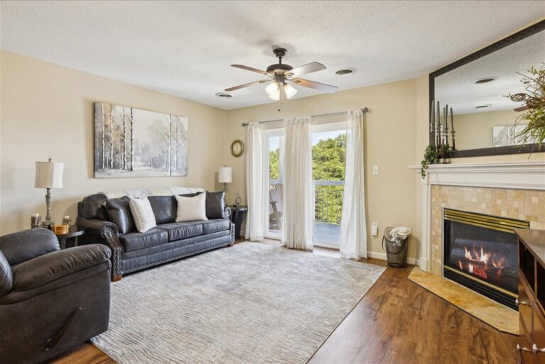 Whispering Pines 141 City Lights