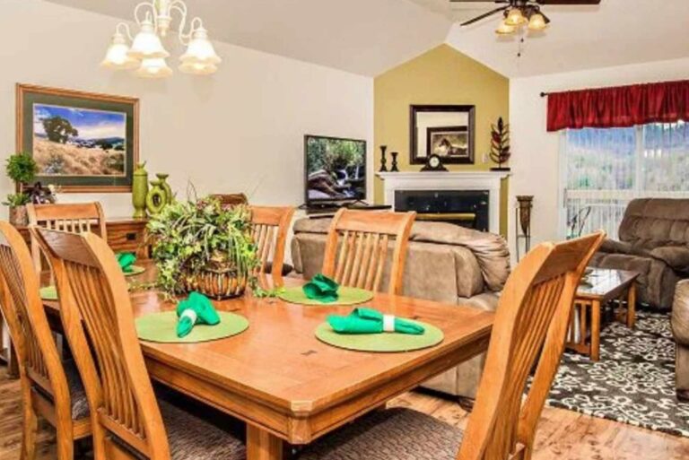 Whispering Pines Smokin' Views Condo 651 Pigeon Forge