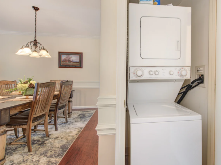 Whispering Pines Condo 113 Vacation Rental Pigeon Forge Near Dollywood