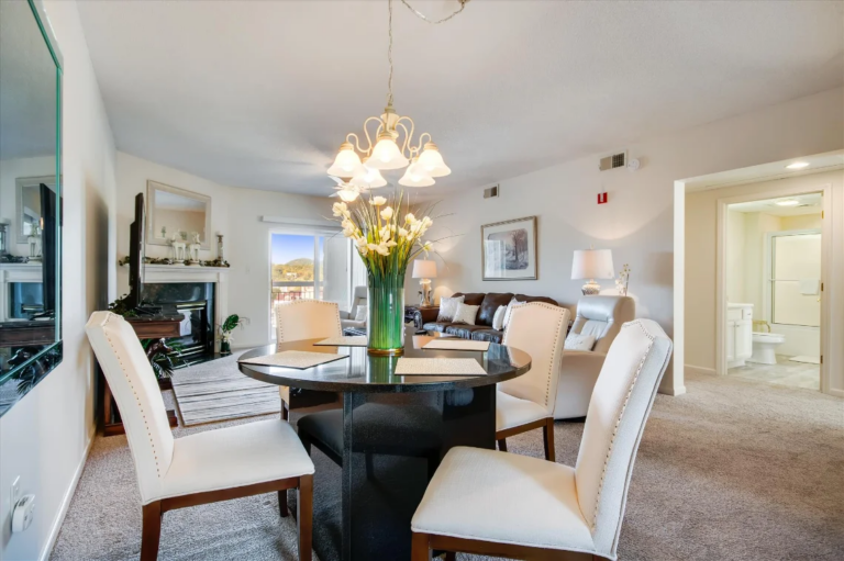 Whispering Pines Condo 124 Near Smokies and Dollywood, Pigeon Forge Vacation Rental