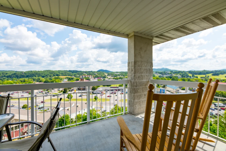 Whispering Pines Time for 2 Condo 251 Downtown Pigeon Forge Vacation Rental near Smokies