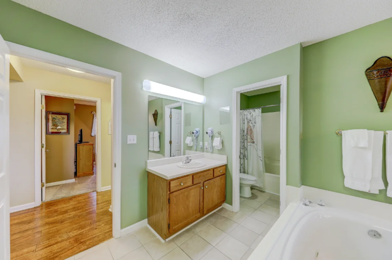 Whispering Pines Bird's Eye View Condo 252 Pigeon Forge