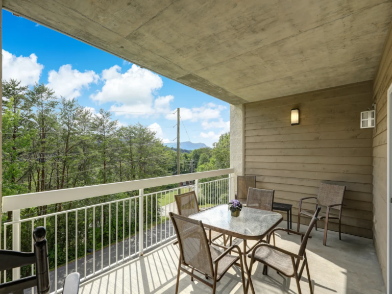 Whispering Pines Condo 624